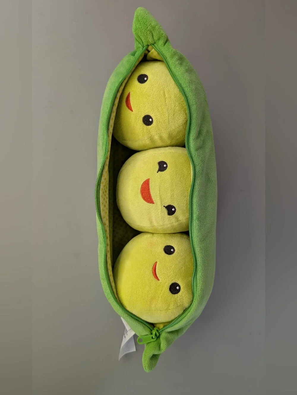 Disney Toy Story 3 Peas in A Pod Plush Toy, 18" Diensy Pixar Zippered Pouch - Picture 5 of 15